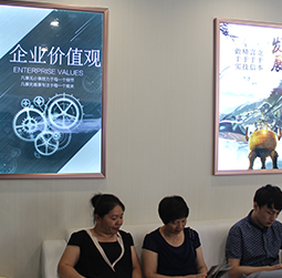 Pic2‑User‑Nuan Dong‑Sanmenxia HUBLOT Service Center