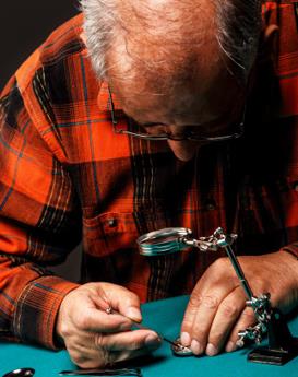 Charles Weninger‑Sanmenxia HUBLOT Official Service Outlets Watchmaker