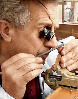 Thomas Giannini‑Sanmenxia HUBLOT Official Service Outlets Watchmaker